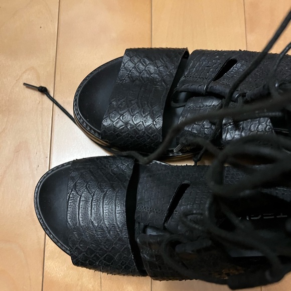 STRATEGIA, 37 EU/ 7 US, black - Picture 4 of 8